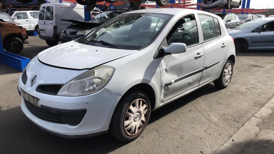 Image Calculateur moteur - RENAULT CLIO 3