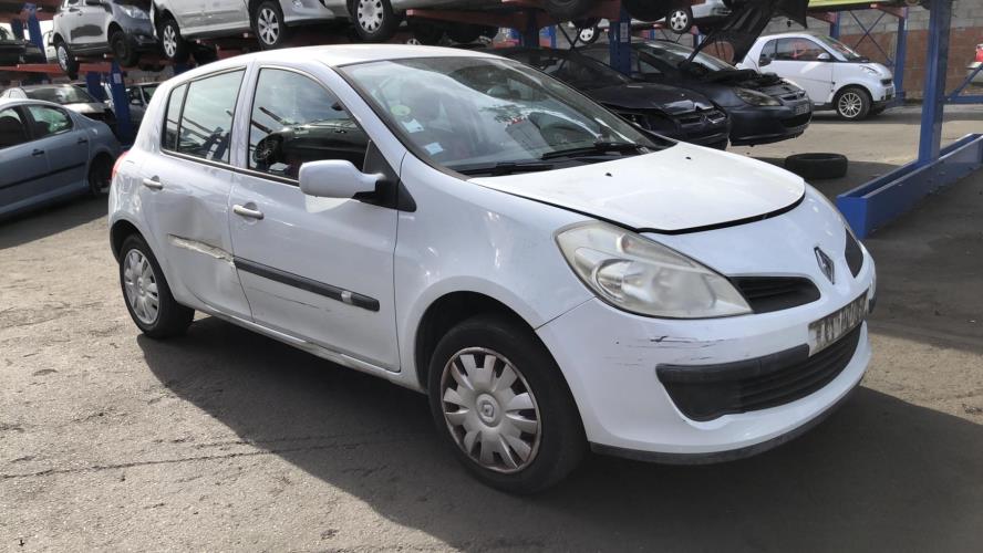 Image Calculateur moteur - RENAULT CLIO 3