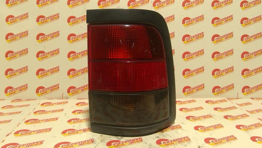 Image Feu arriere principal droit (feux) - PEUGEOT 806