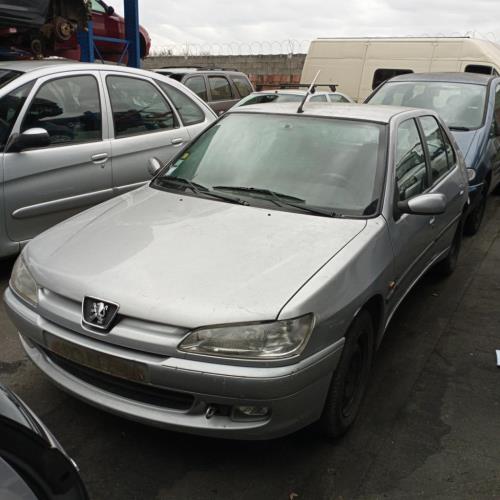 Image Feu arriere principal gauche (feux) - PEUGEOT 306