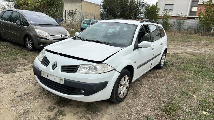 Image Feu arriere principal gauche (feux) - RENAULT MEGANE 2
