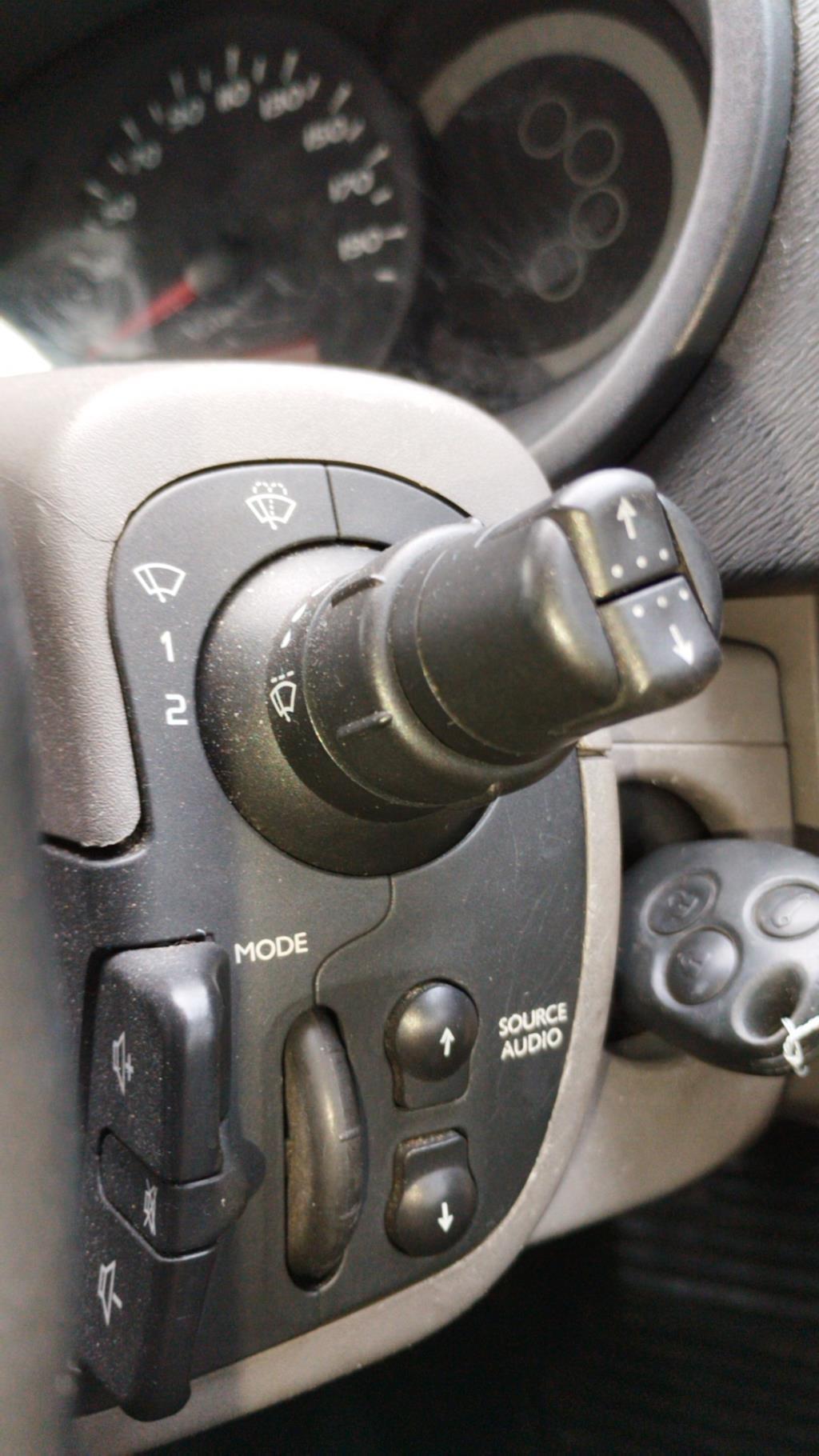 Devio tergicristalli RENAULT KANGOO 2 PHASE 1 Diésel - 1