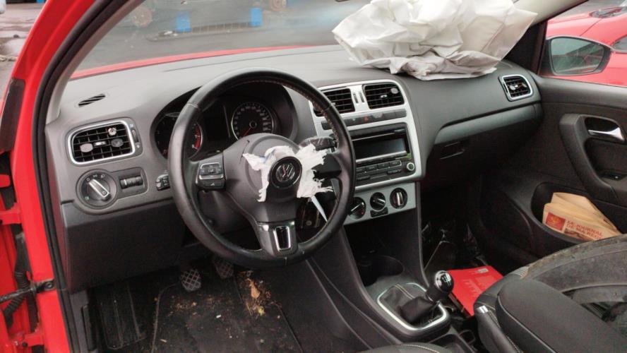 Image Feu arriere principal droit (feux) - VOLKSWAGEN POLO 5