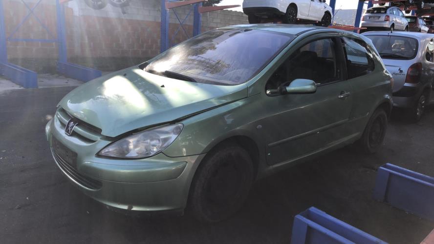 Image Boitier papillon - PEUGEOT 307