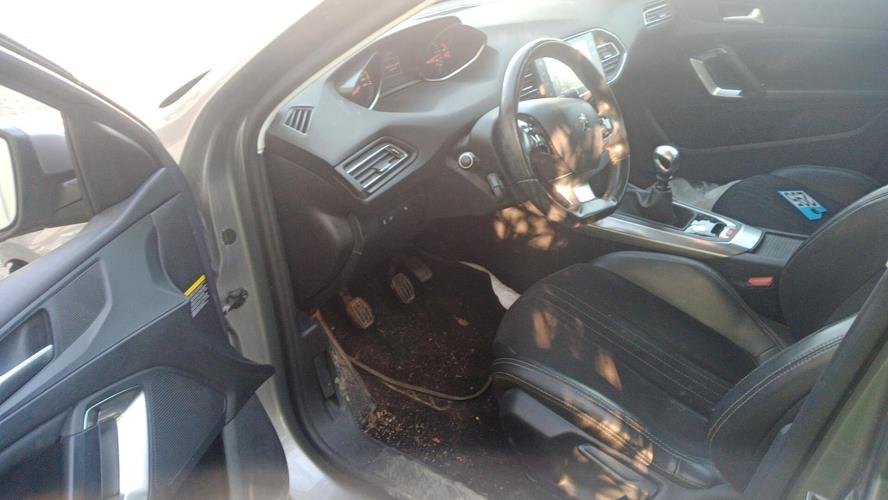 Image Poignee interieur avant gauche - PEUGEOT 308 2