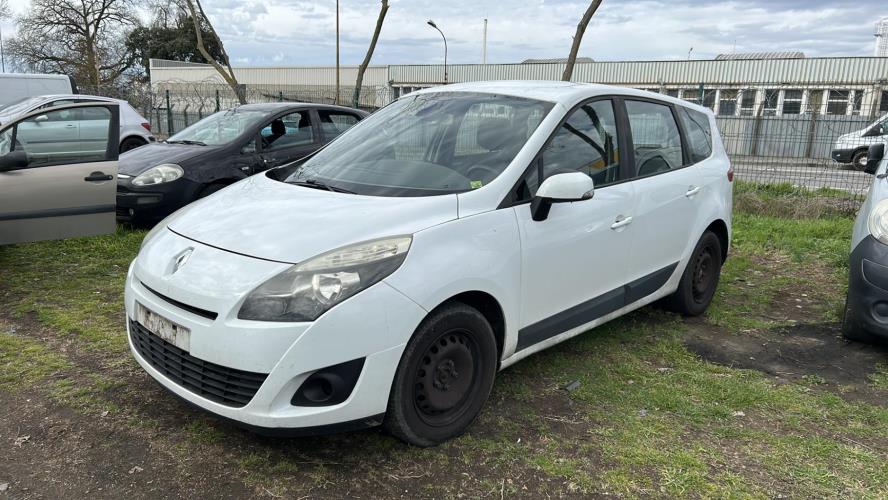 Image Aile avant gauche - RENAULT GRAND SCENIC 3