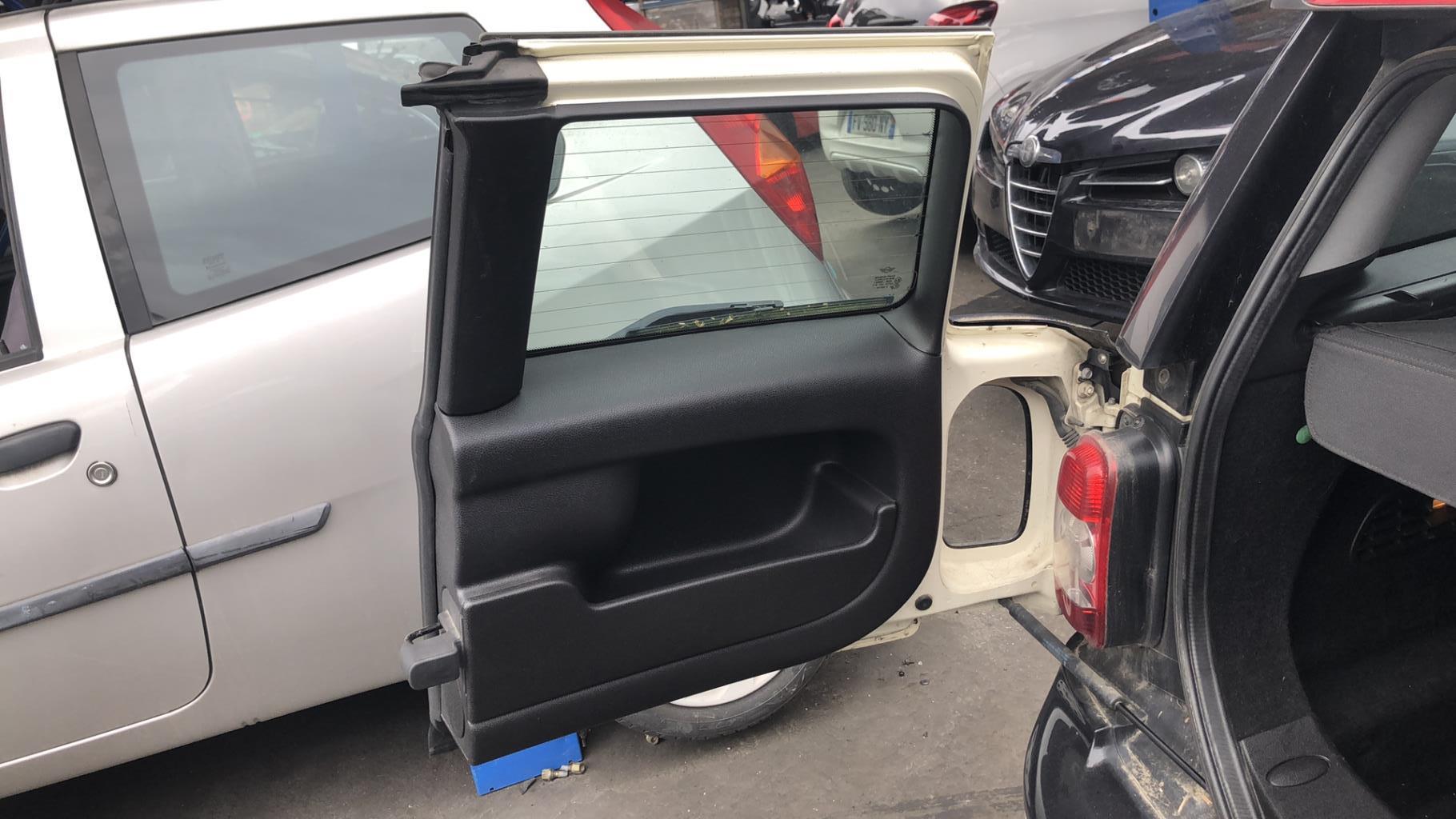 Porte de coffre gauche MINI MINI 2 R55 CLUBMAN PHASE 1 BREAK Diesel - 1