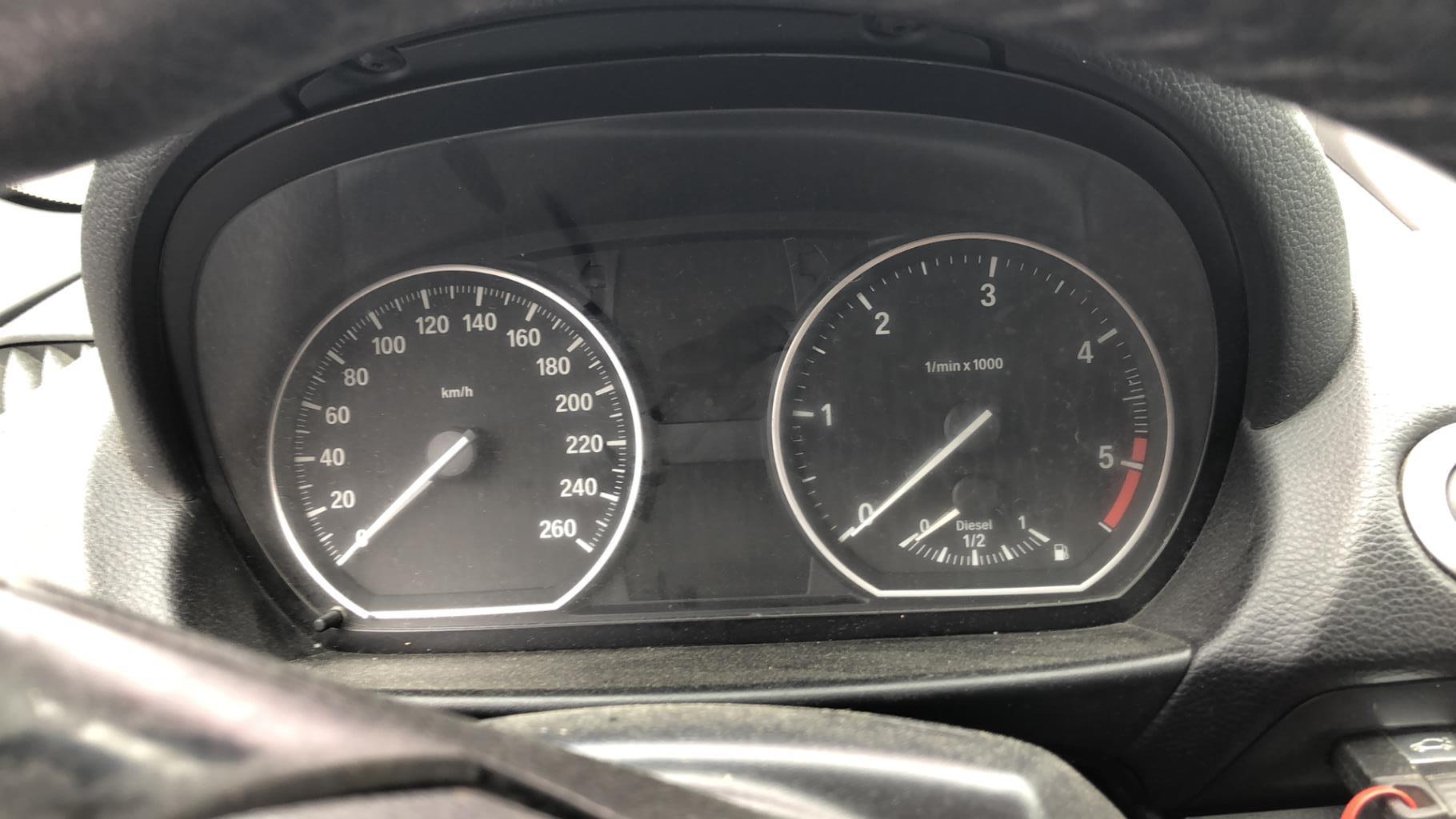 Compteur BMW SERIE 1 E88 CABRIO Diesel - 1