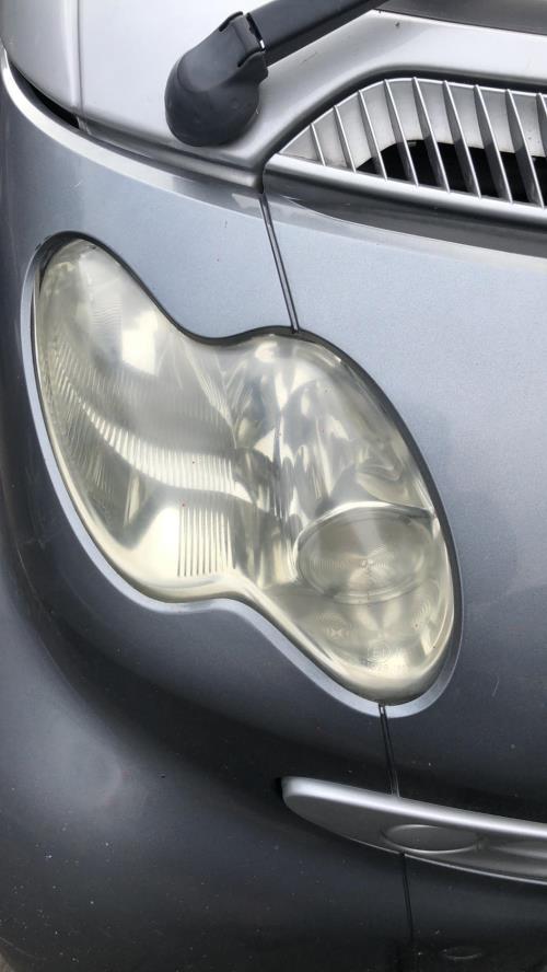 Image Optique avant principal droit (feux)(phare) - SMART CITY