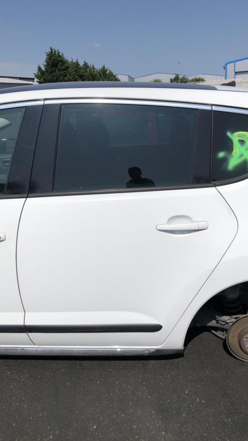 Image Poignee porte arriere gauche - PEUGEOT 3008 1