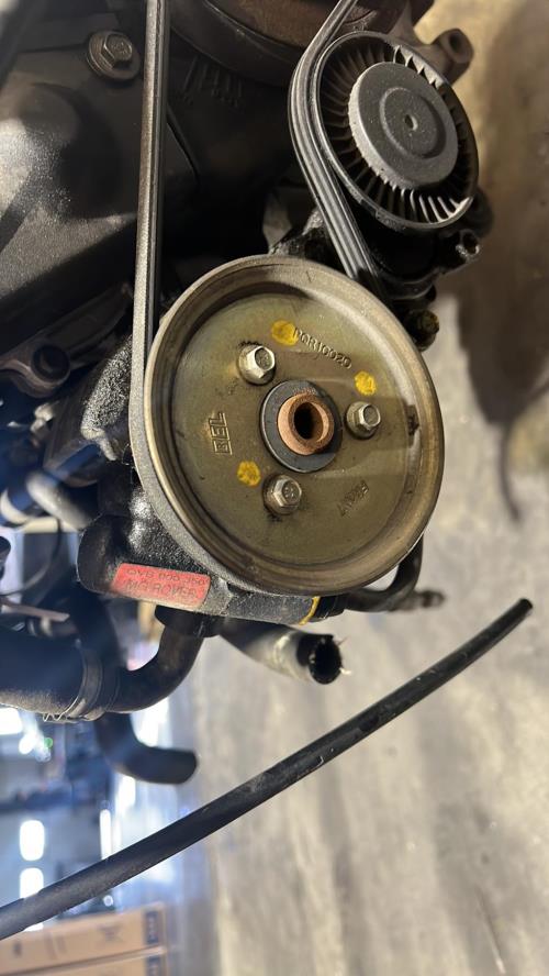 Image Pompe de direction - ROVER 45