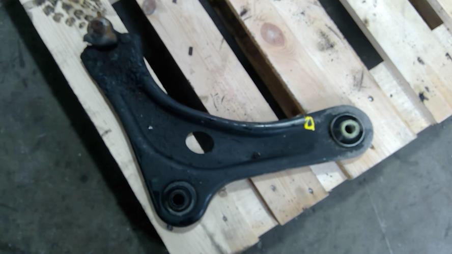 Image Triangle avant droit - PEUGEOT 208 1