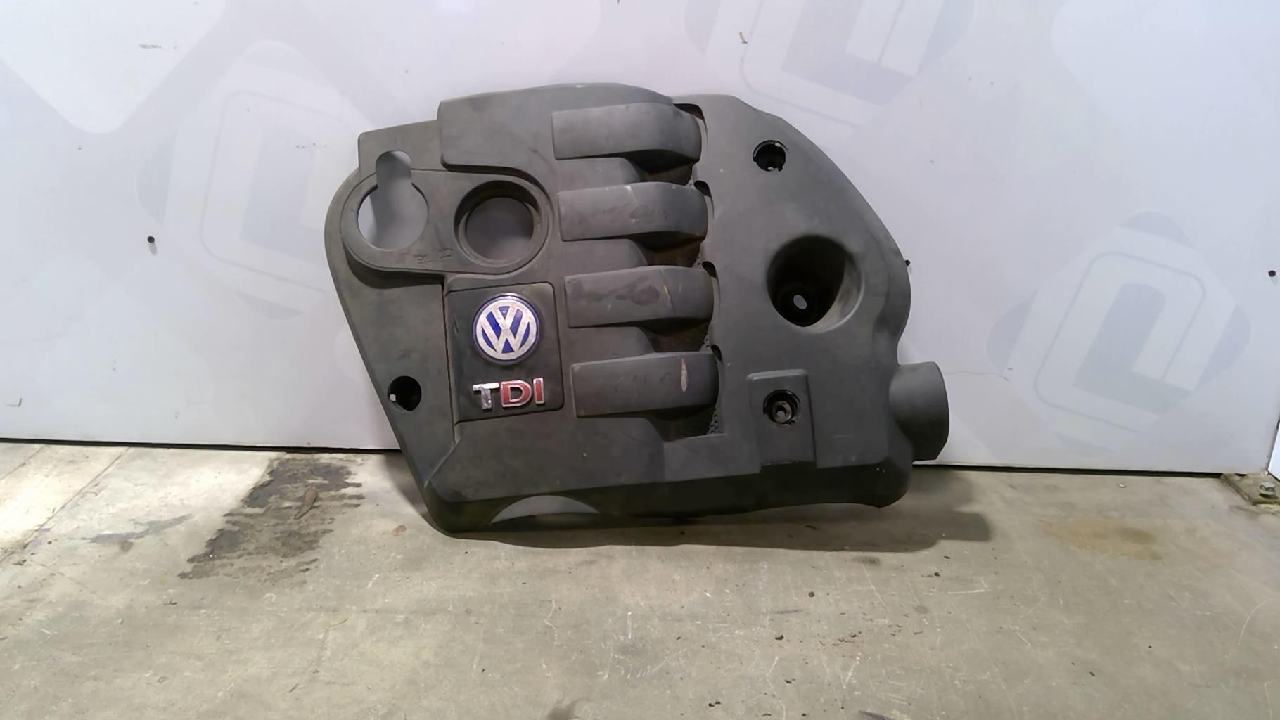 Cache moteur  VOLKSWAGEN PASSAT 4 PHASE 1 Diesel - 1