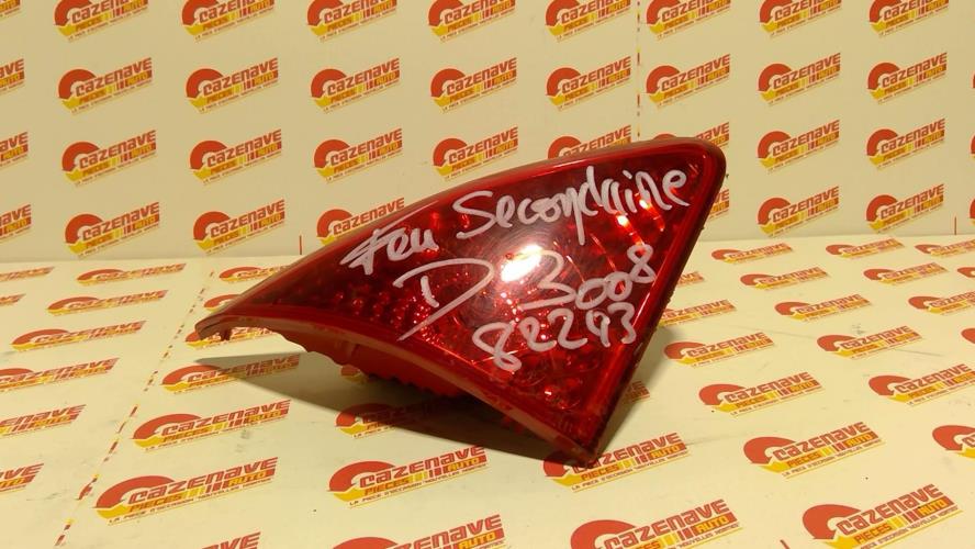 Image Feu arriere secondaire droit (feux) - PEUGEOT 3008 1