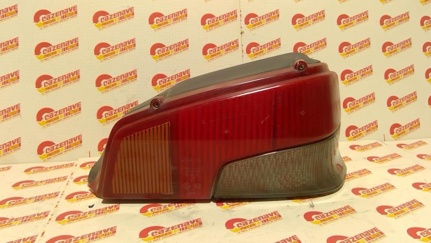 Image Feu arriere principal droit (feux) - PEUGEOT 106