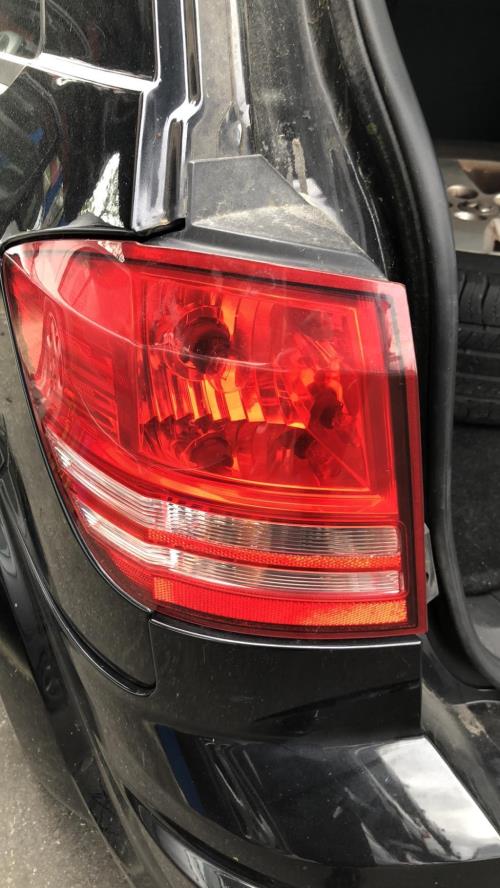 Image Feu arriere principal gauche (feux) - DODGE JOURNEY