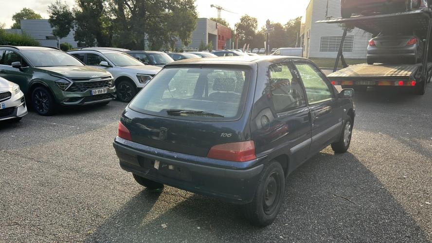 Image Feu arriere principal droit (feux) - PEUGEOT 106