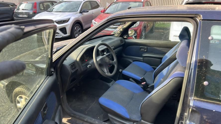 Image Feu arriere principal droit (feux) - PEUGEOT 106