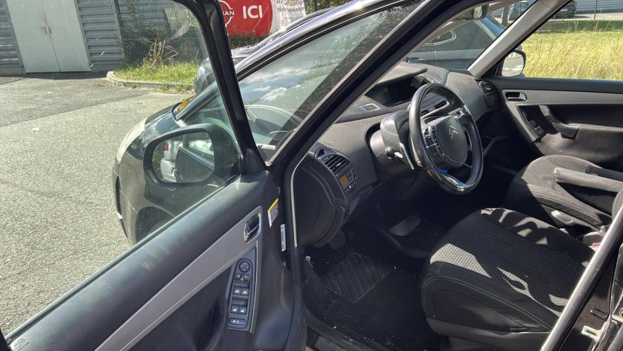 Image Feu arriere principal droit (feux) - CITROEN C4 GRAND PICASSO 1