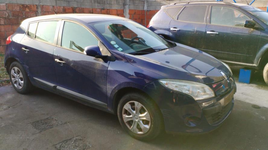 Image Ceinture avant droit - RENAULT MEGANE 3