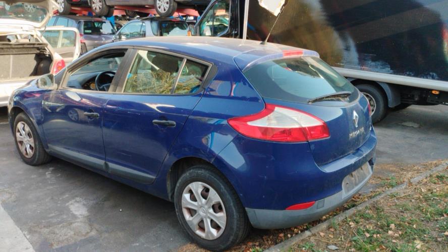 Image Ceinture avant droit - RENAULT MEGANE 3