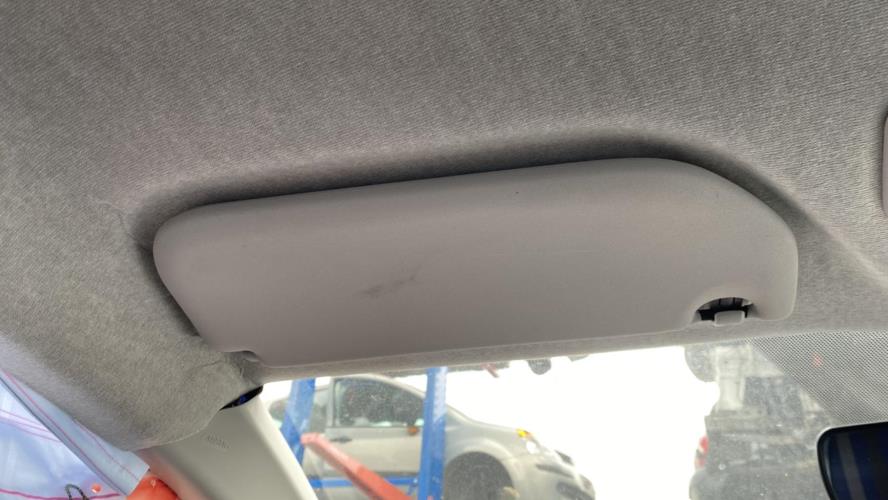 Image Pare soleil gauche - PEUGEOT 108