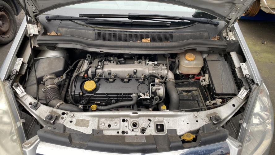 Image Moteur - OPEL ZAFIRA B