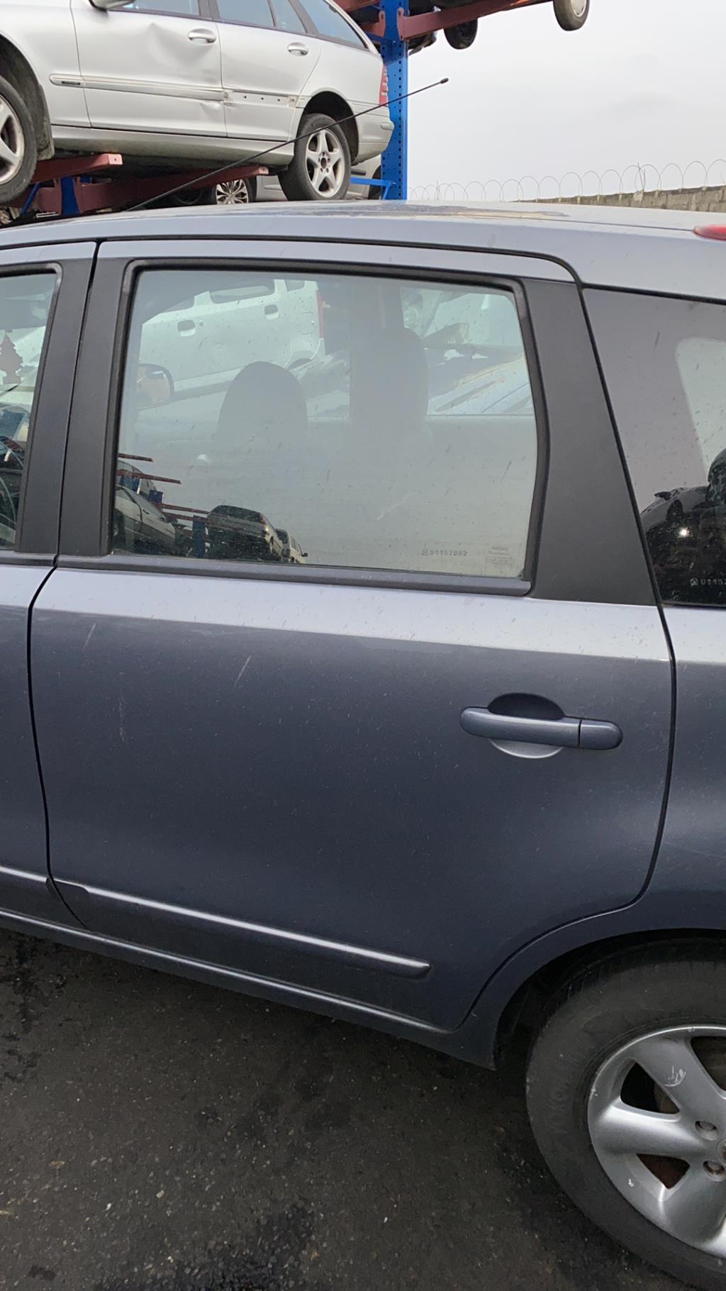 Vitre arriere gauche NISSAN NOTE 1 PHASE 1 Diesel - 1