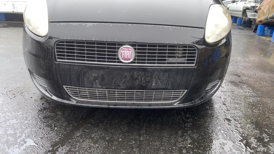 Image Pare choc avant - FIAT GRANDE PUNTO