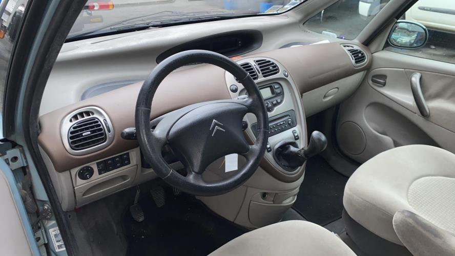 Image Anti brouillard droit (feux) - CITROEN XSARA PICASSO