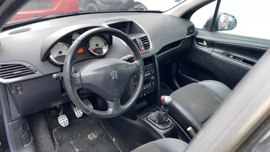 Image Feu arriere principal droit (feux) - PEUGEOT 207