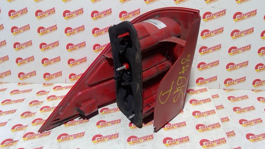 Image Enjoliveur de feu arriere gauche - PEUGEOT 1007