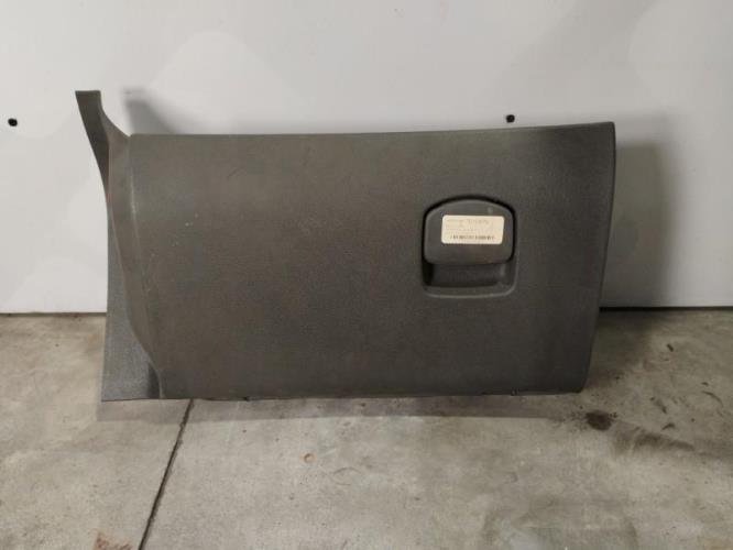 Image Boite a gants - VAUXHALL CORSA D