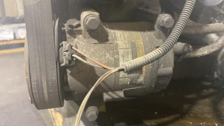 Image Compresseur clim - RENAULT SCENIC 2