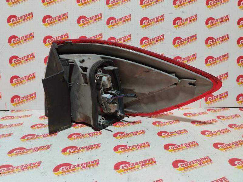Fanale posteriore principale sinistro (luci) FORD MONDEO 3 PHASE 1 BREAK Diésel - 1