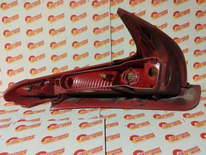 Image Feu arriere principal gauche (feux) - PEUGEOT 206