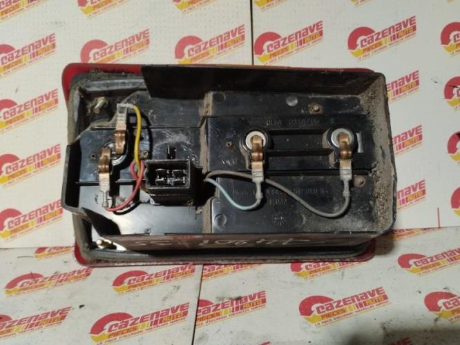 Image Feu arriere principal gauche (feux) - PEUGEOT J5