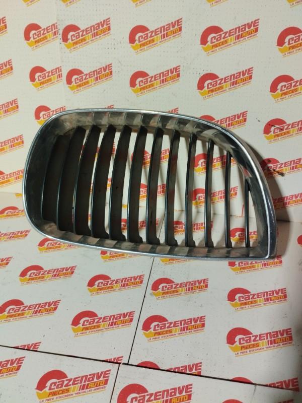 Grille de calandre droite BMW SERIE 1 E87 PHASE 1 Diesel - 1