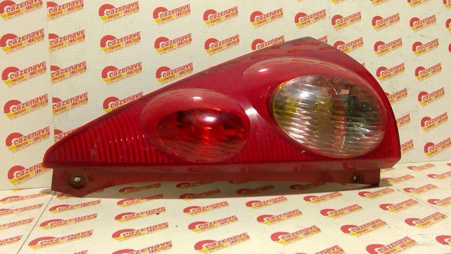 Image Feu arriere principal droit (feux) - PEUGEOT 107