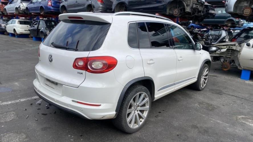Image Renfort pare choc arriere (traverse) - VOLKSWAGEN TIGUAN 1