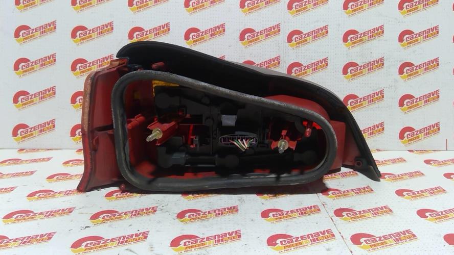 Image Feu arriere principal droit (feux) - PEUGEOT 106