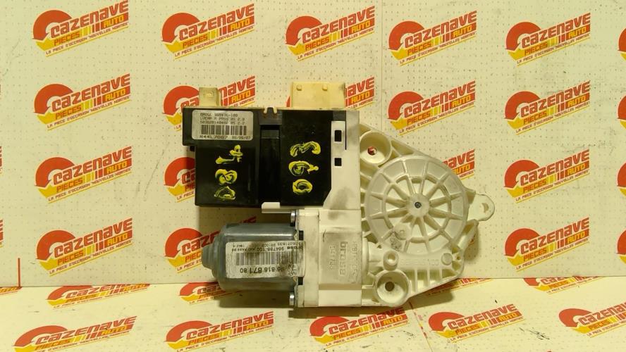 Image Moteur leve vitre avant droit - PEUGEOT 307