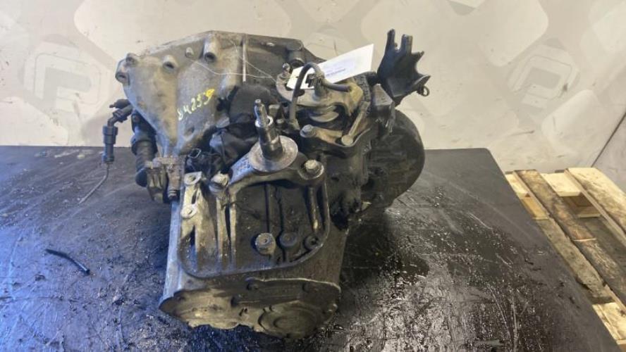 Image Boite de vitesses - PEUGEOT 5008 1