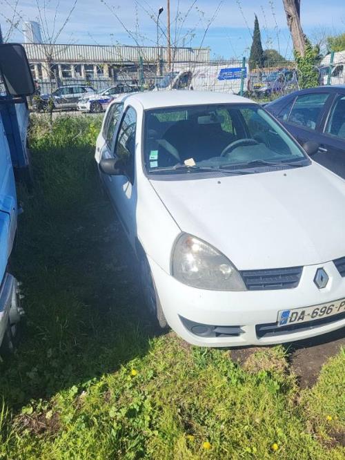 Image Ceinture avant droit - RENAULT CLIO 2 CAMPUS
