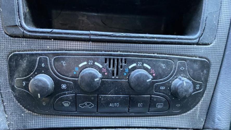 Image Commande chauffage - MERCEDES CLASSE C 203
