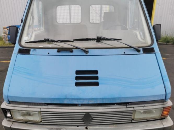 Image Capot - RENAULT B70
