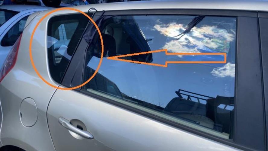 Image Custode arriere droit - RENAULT SCENIC 3