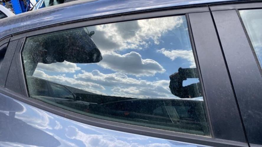 Image Vitre arriere droit - RENAULT CLIO 5