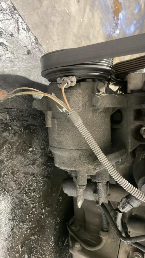 Image Compresseur clim - RENAULT SCENIC 2
