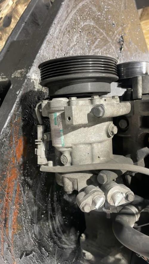 Image Compresseur clim - RENAULT CLIO 3